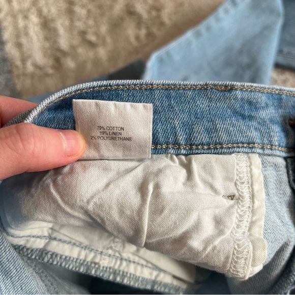 J Brand Selena Mid Rise Crop Boot Cut Jeans - Picture 13 of 14